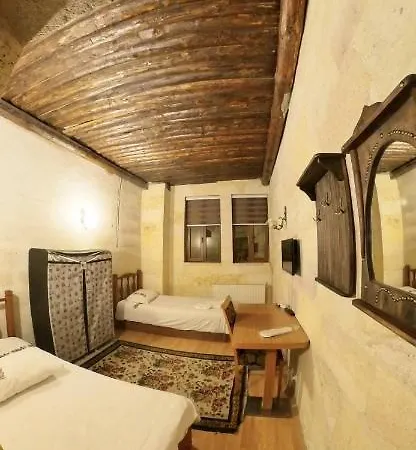 ホステル Monastery Cave Cappadocia *