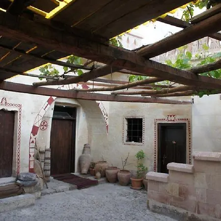 Monastery Cave מלון Mustafapaşa